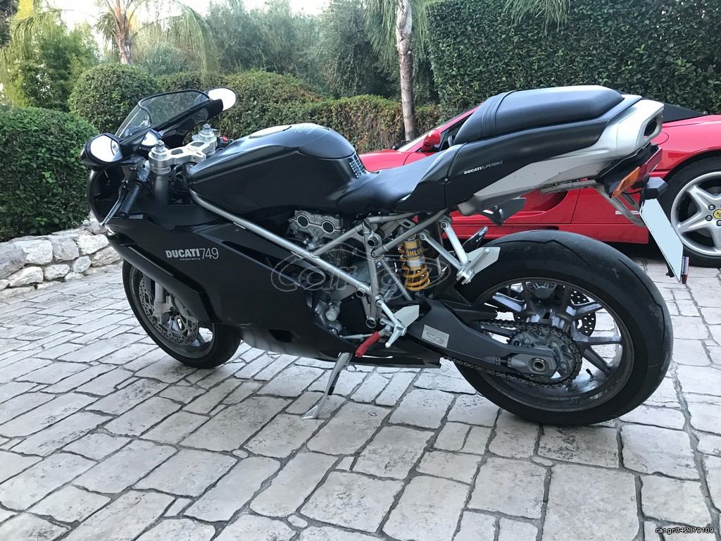 Ducati 749 DARK 2005