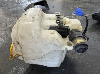 ΔΟΧΕΙΟ ΠΛΥΣΤΙΚΗΣ ΜΑΖΙ ΜΕ ΜΟΤΕΡΑΚΙΑ  ΓΙΑ SUBARU FORESTER EJ25 2002-2008-thumb-3