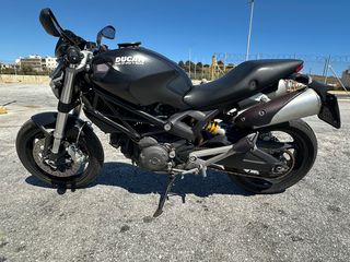 Ducati Monster 696 '09