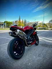 Triumph Speed Triple 1050 2011-thumb-9