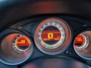 Citroen C4 2011-thumb-14