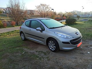 Peugeot 207 '08 1.4