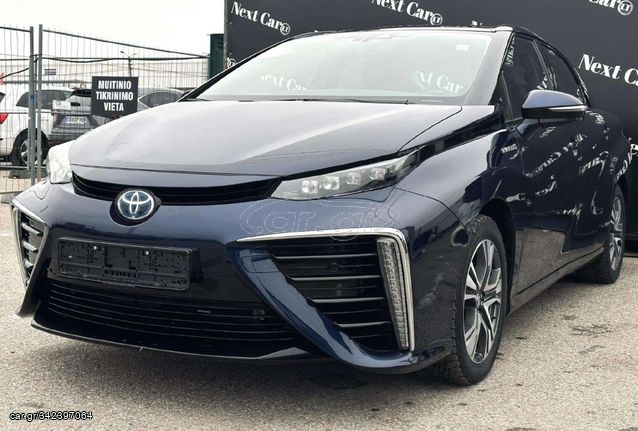 Toyota Mirai '17 Hydrogen