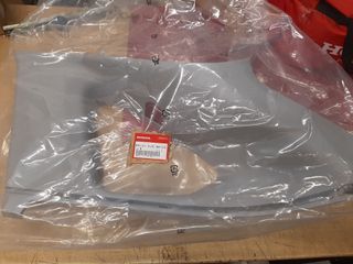 ΚΑΛΥΜΜΑ ΚΟΛΩΝΑΣ ΠΙΣΩ ΔΕΞΙΑ HONDA FR-V (84131SJDN81ZA)