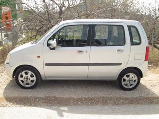 Opel Agila '03