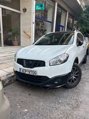 Nissan Qashqai+2 '11