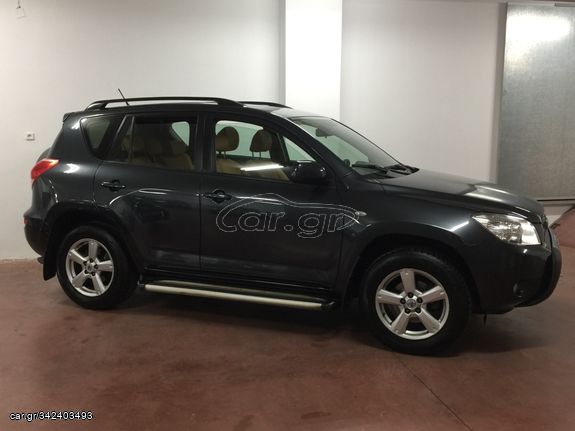 Toyota RAV 4 '06  2.0 Executive 4x4 Automatic