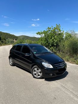 Mercedes-Benz B 180 '10 Panorama 