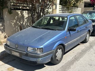 Volkswagen Passat '93