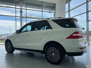 Mercedes-Benz ML 250 2013 BlueTEC 4MATIC 7G-TRONIC-thumb-4