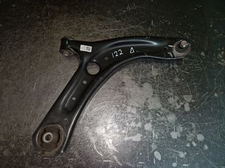 ΨΑΛΙΔΙ  ΔΕΞΙΟ HYUNDAI i20 / 20-24