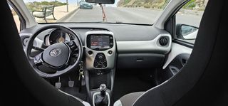Toyota Aygo '17 1.0 x.play ελληνι.τιμη συζητητ