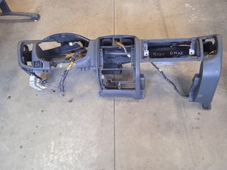 ΤΑΜΠΛΟ ISUZU D-MAX 2010 4x2-thumb-2