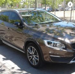 Volvo V60 Cross Country 2018 Summum