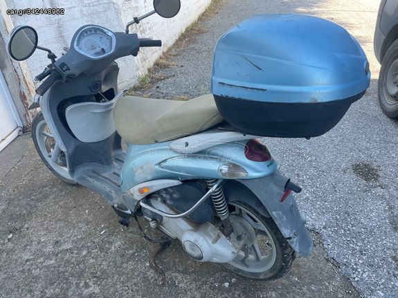 Piaggio liberty 200cc για ανταλλακτικα!!