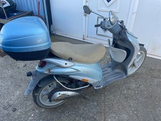 Piaggio liberty 200cc για ανταλλακτικα!!-thumb-1