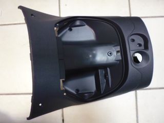 Ποδιά Εσωτερική Μαύρη Piaggio Zip Catalyzed 1998-2005 ZAPC2500010 ZAPC25B 57539500G7