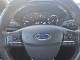 Ford Focus 2020 1.5 Diesel ST-Line 120hp-thumb-7