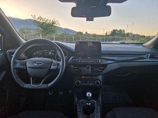 Ford Focus 2020 1.5 Diesel ST-Line 120hp-thumb-5