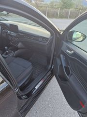 Ford Focus 2020 1.5 Diesel ST-Line 120hp-thumb-16