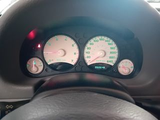 Jeep Cherokee 2004-thumb-3
