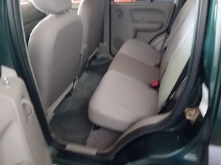 Jeep Cherokee 2004-thumb-5