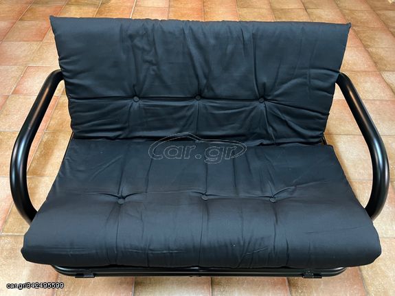 Μεταλλικός καναπές / κρεβάτι