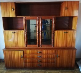 Σύνθετο με βιτρίνα