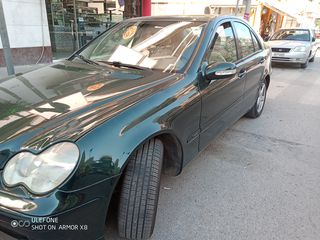Mercedes-Benz C 200 '03