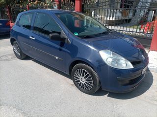 Renault Clio '09 Clio 