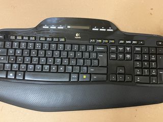 Logitech K710 + Marathon-thumb-2