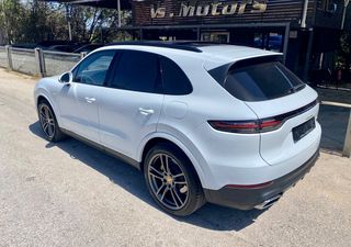 Porsche Cayenne '18 gts hybrid porsche garantie 10/25