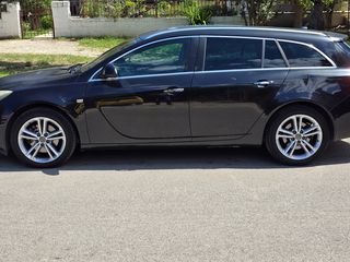 Opel Insignia '10  Sports Tourer 1.6 Turbo Cosmo