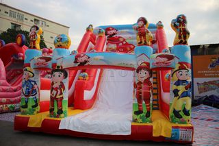 Ενοικίαση Φουσκωτά παιχνίδια, φουσκωτά τσουλήθρες, φουσκωτά τραμπολίνο. Ενοικίαση.Πώληση. AQ2039