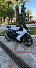 Kawasaki Ninja ZX - 10 R '10