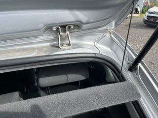 Volkswagen Polo 2015-thumb-8