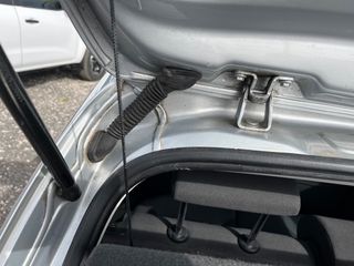 Volkswagen Polo 2015-thumb-11