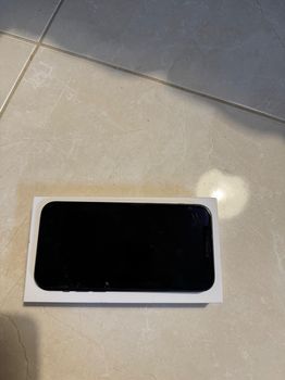 Apple iPhone 12 128Gb Μαύρο +2 θήκες 
