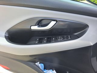 Hyundai i 30 2017 1.6 CRDi Select-thumb-31