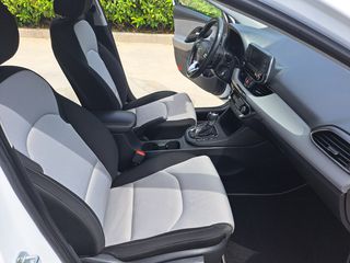 Hyundai i 30 2017 1.6 CRDi Select-thumb-22