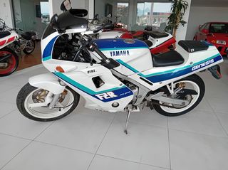 Yamaha FZR 250 '94 1HX 4T