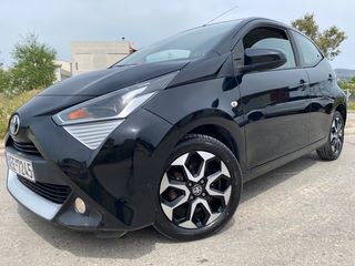 Toyota Aygo '20  1.0 x-play F1Autom Vvti Kamera Ελληνικό