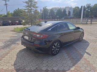 Honda Civic 2023 ELEGANCE-thumb-3