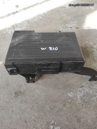 CD CHANGER MERCEDES W210