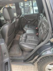 Jeep Cherokee 2004-thumb-9