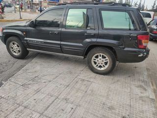 Jeep Cherokee 2004-thumb-11
