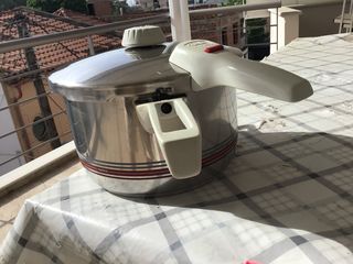 Fissler Carina 8 Litra σε κατάσταση καινούργιας 