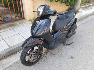 Piaggio Beverly 350 SportTouring '13