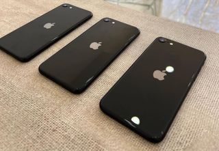 Apple iPhone SE 2020 64gb ΜΟΝΟ ΓΙΑ ΣΗΜΕΡΑ 160€
