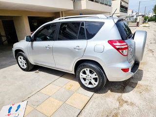 Toyota RAV 4 '09